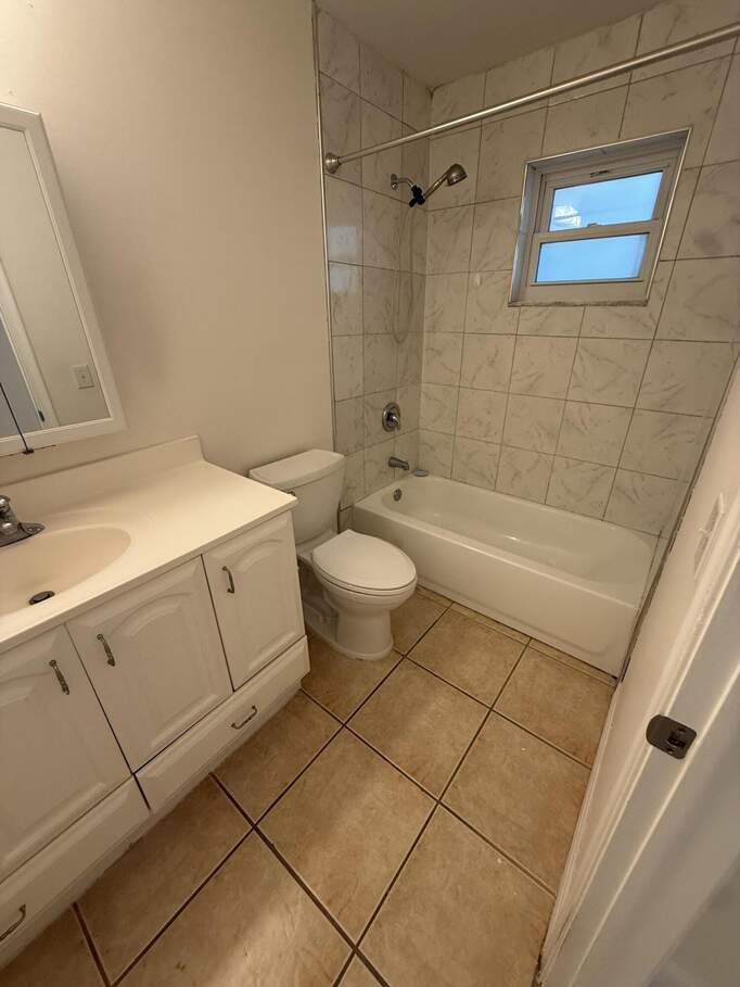 5 Bedroom Multi Unit's Image 35