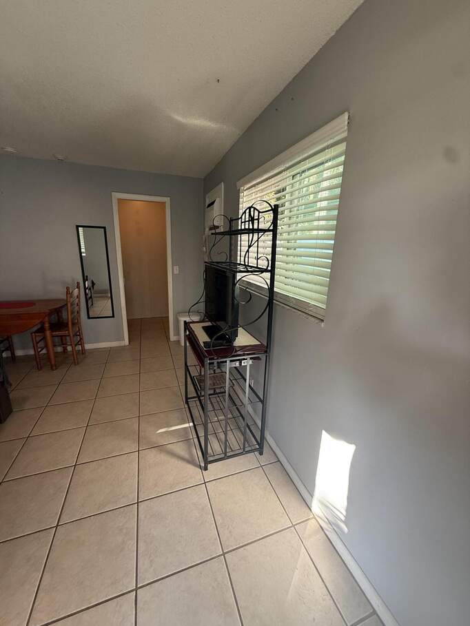 5 Bedroom Multi Unit's Image 40