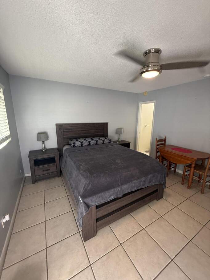 5 Bedroom Multi Unit's Image 41