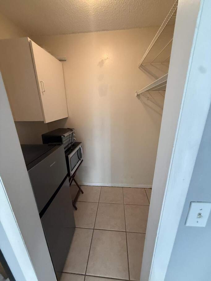 5 Bedroom Multi Unit's Image 43