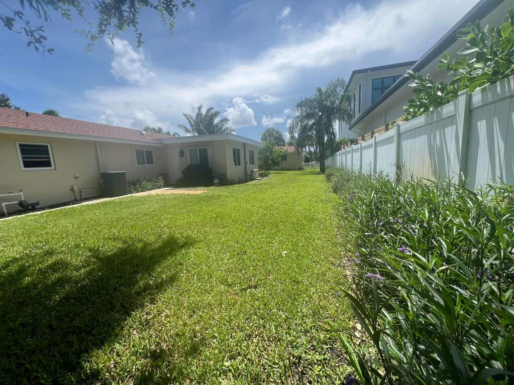 5 Bedroom Multi Unit's Image 4