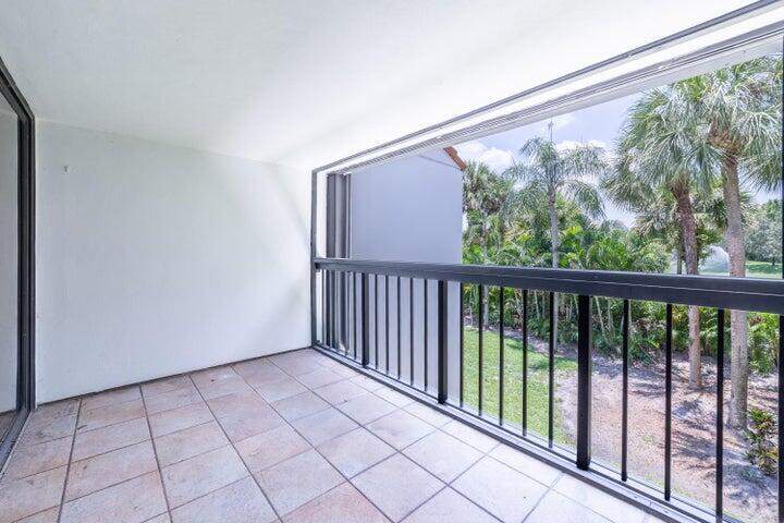 3 Bedroom Single Family Home/House's Image 22