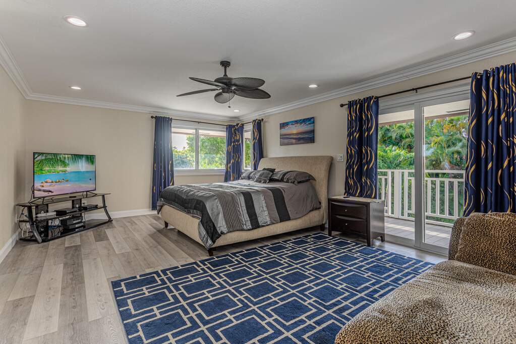 5 Bedroom Single Family Home/House's Image 10