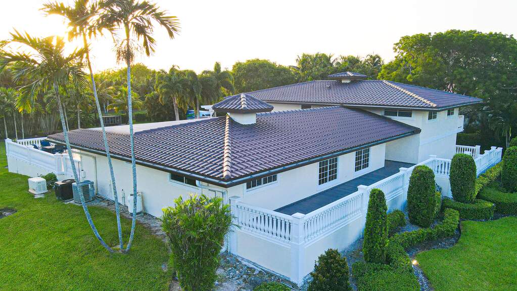 5 Bedroom Single Family Home/House's Image 23