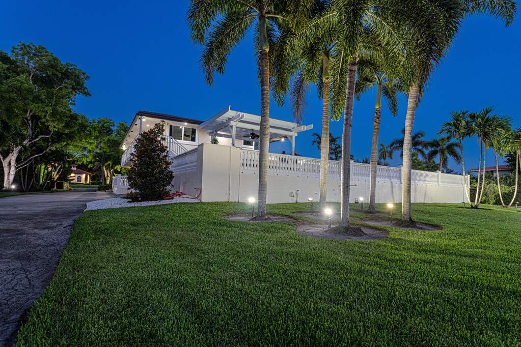 5 Bedroom Single Family Home/House's Image 26