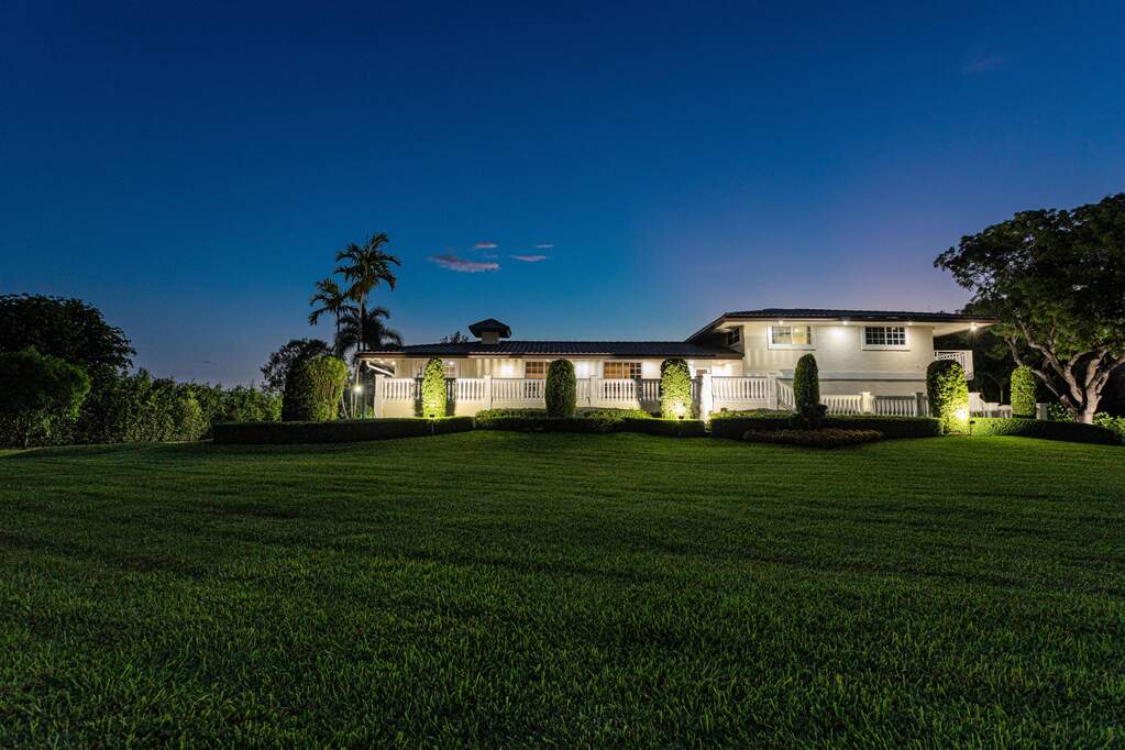 5 Bedroom Single Family Home/House's Image 28