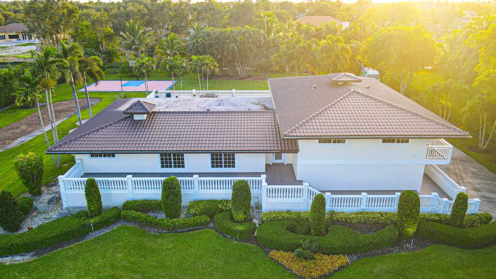 5 Bedroom Single Family Home/House's Image 69