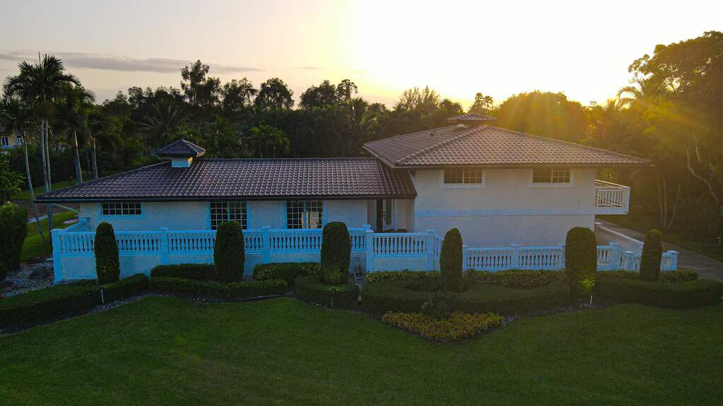 5 Bedroom Single Family Home/House's Image 70