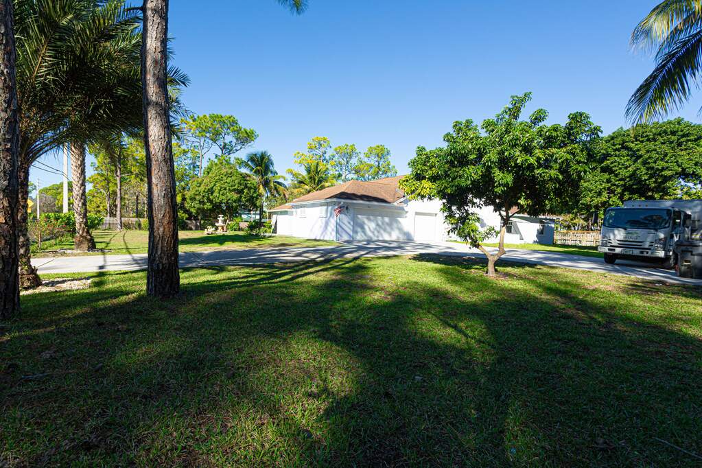 5 Bedroom Single Family Home/House's Image 7