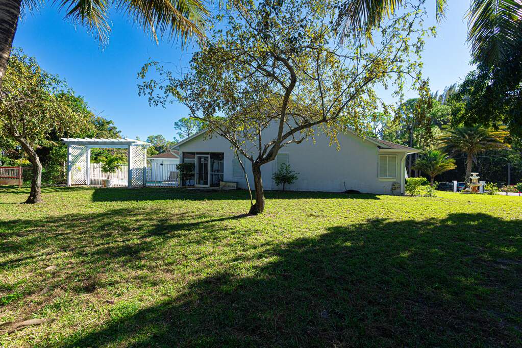 5 Bedroom Single Family Home/House's Image 47