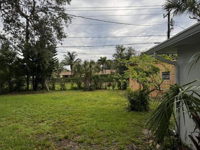 4 Bedroom Single Family Home/House's Image 14