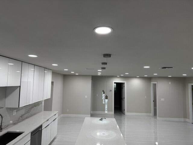 4 Bedroom Single Family Home/House's Image 23