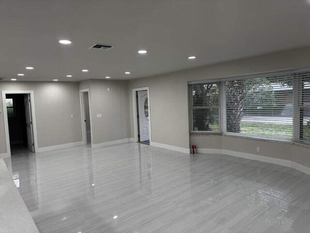 4 Bedroom Single Family Home/House's Image 31