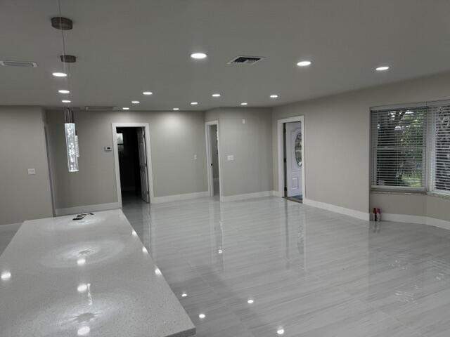 4 Bedroom Single Family Home/House's Image 32