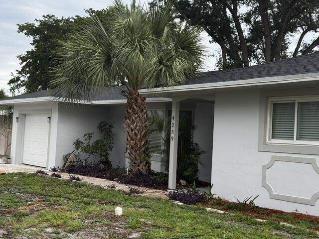 4 Bedroom Single Family Home/House's Image 40