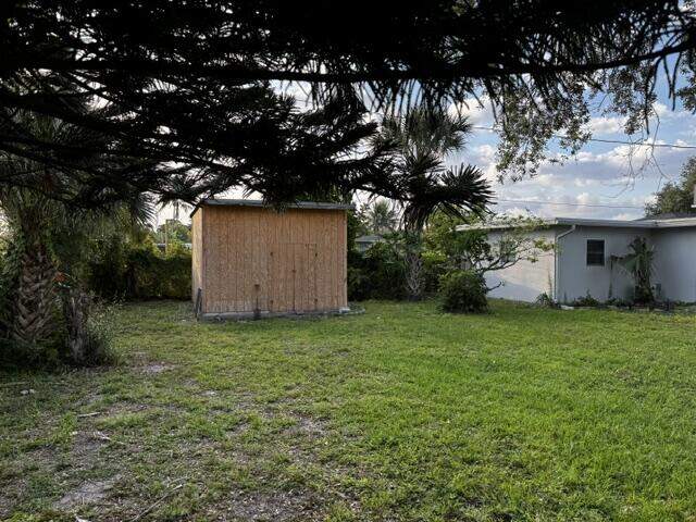 4 Bedroom Single Family Home/House's Image 64