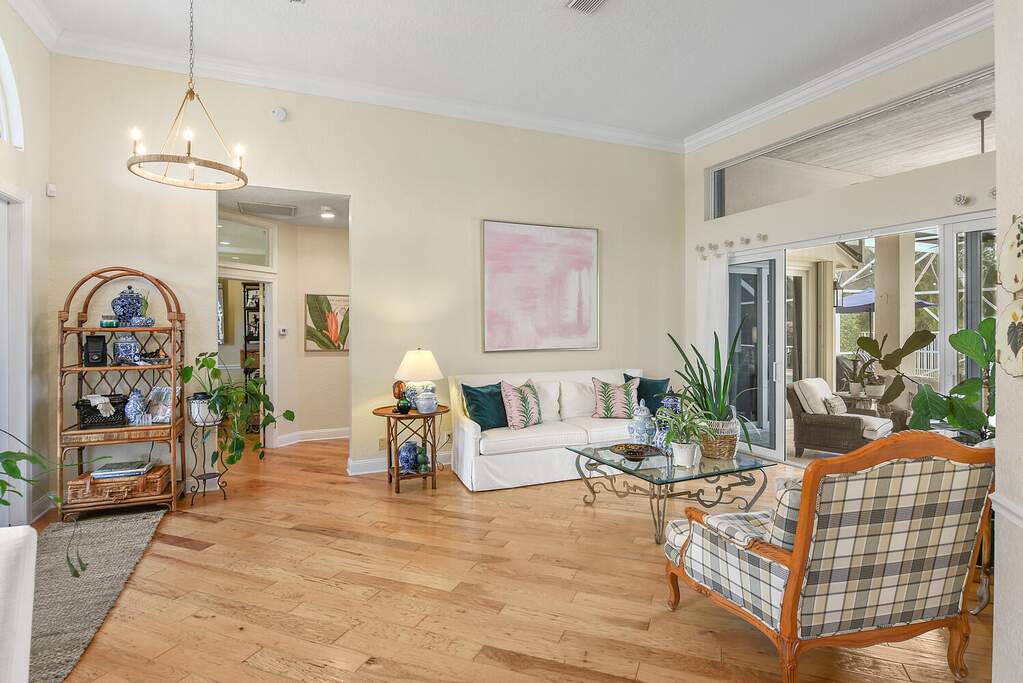 4 Bedroom Single Family Home/House's Image 7