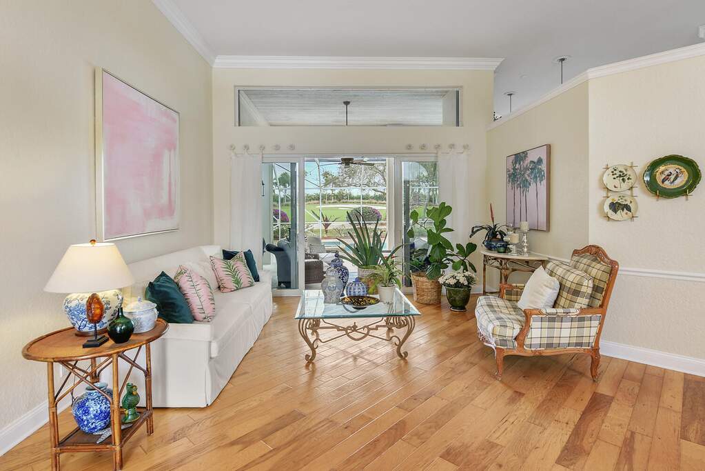 4 Bedroom Single Family Home/House's Image 5