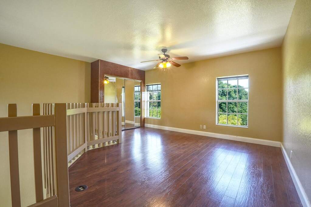 1 Bedroom Single Family Home/House's Image 7