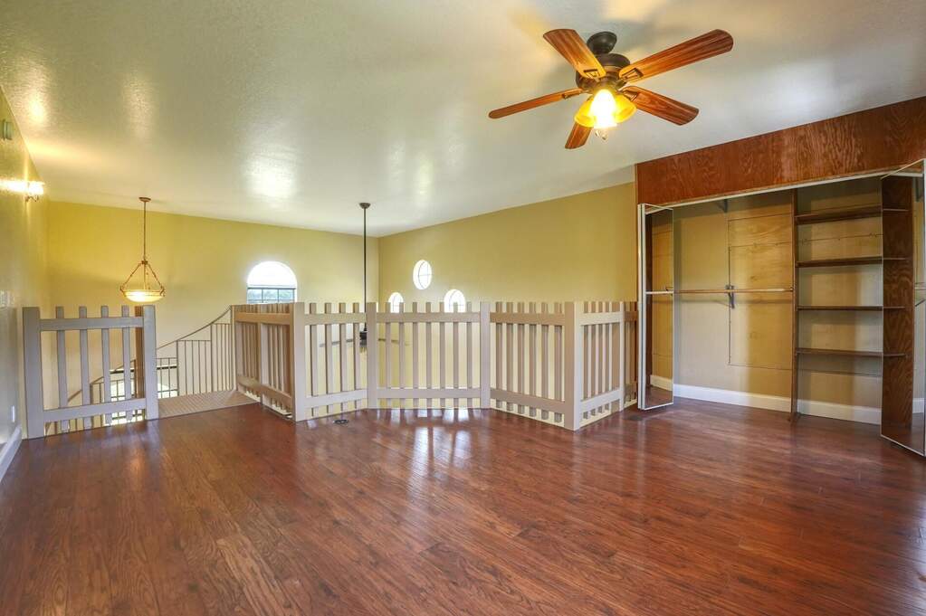 1 Bedroom Single Family Home/House's Image 8