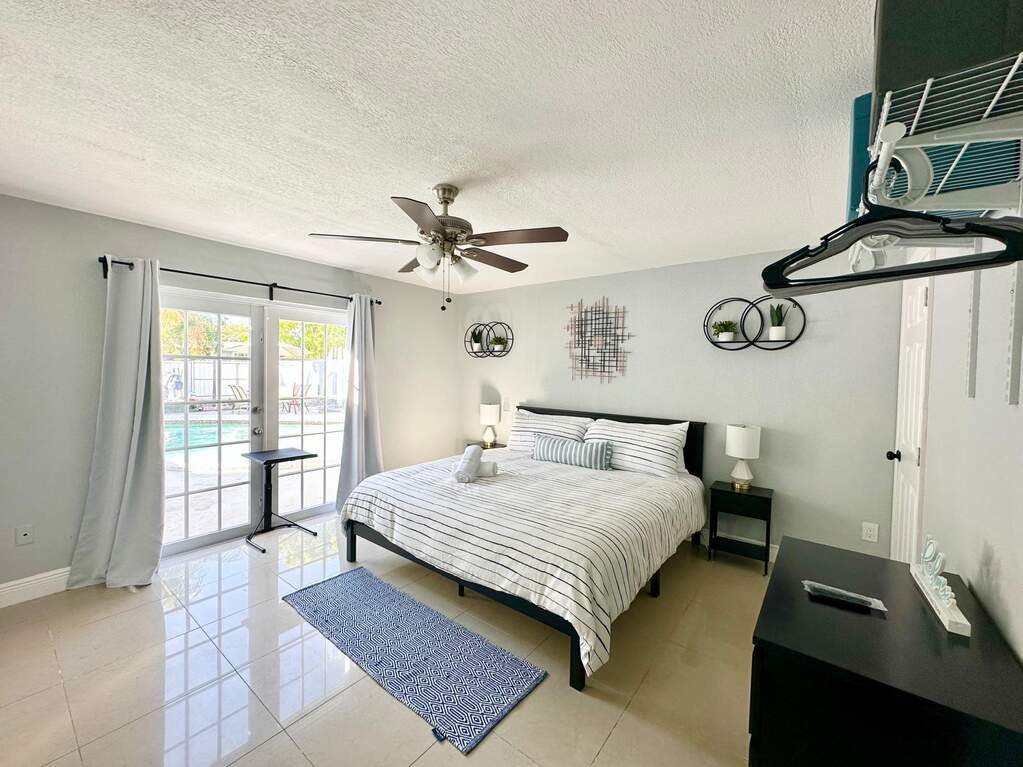 5 Bedroom Single Family Home/House's Image 24