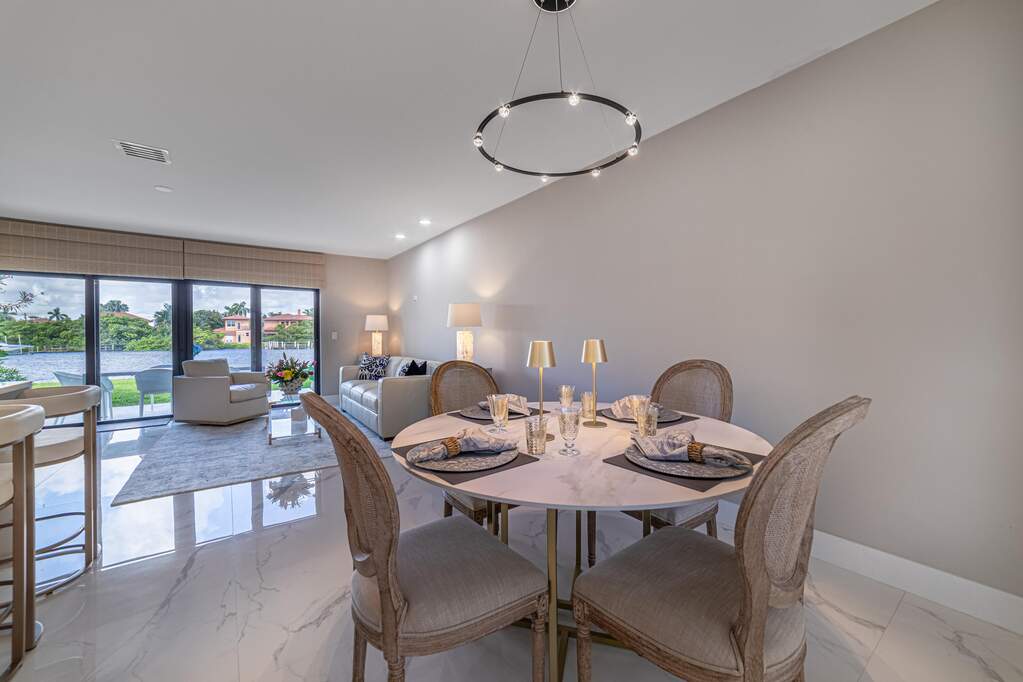 2 Bedroom Villa/Townhouse's Image 8