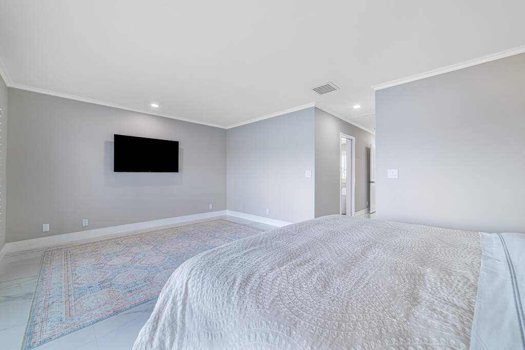 2 Bedroom Villa/Townhouse's Image 22