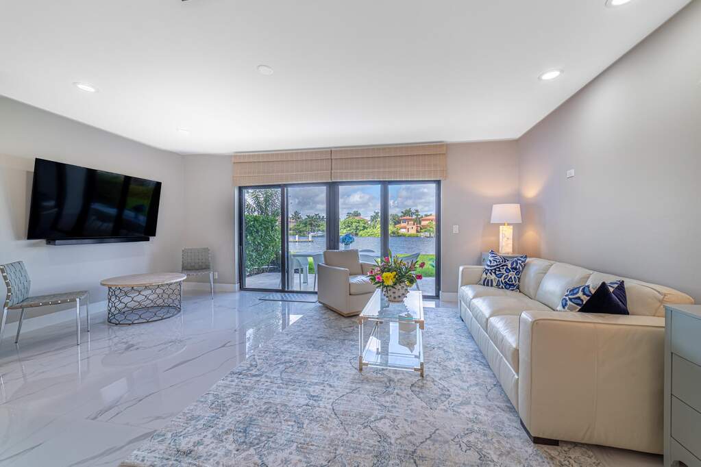 2 Bedroom Villa/Townhouse's Image 6