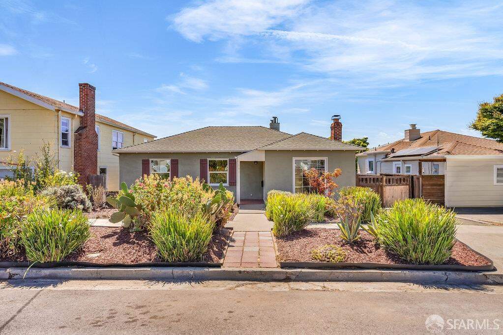 541 Everett Street photo