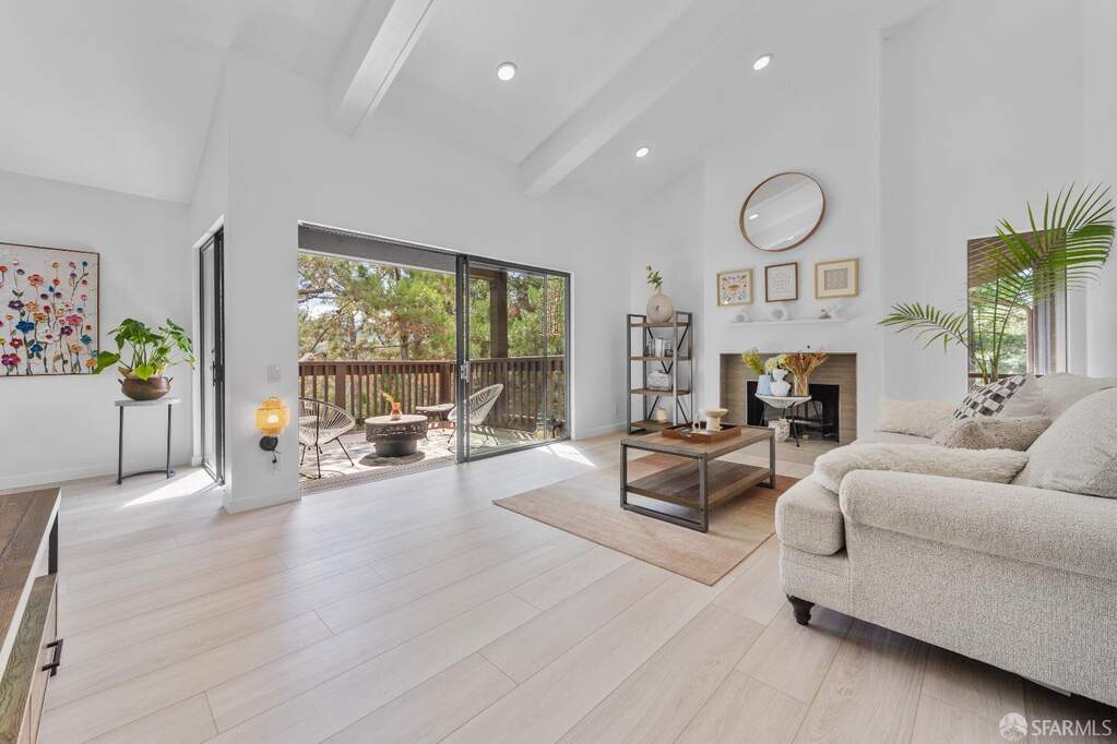 3374 Brittan Avenue #13 photo