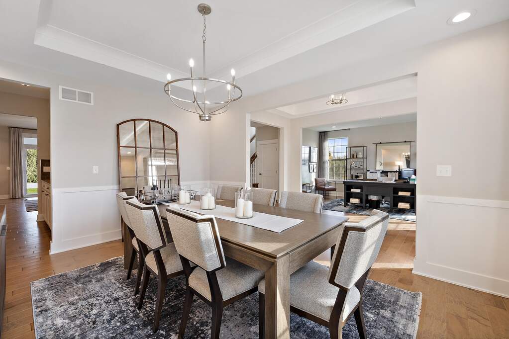 4 Bedroom Single Family Home/House's Image 5