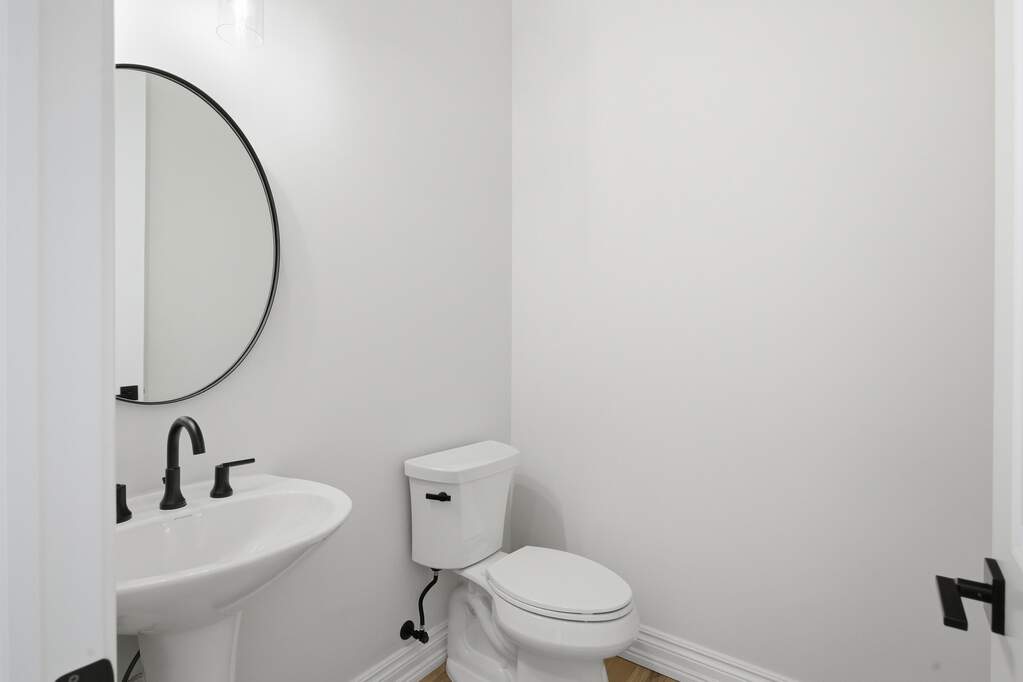 4 Bedroom Single Family Home/House's Image 27