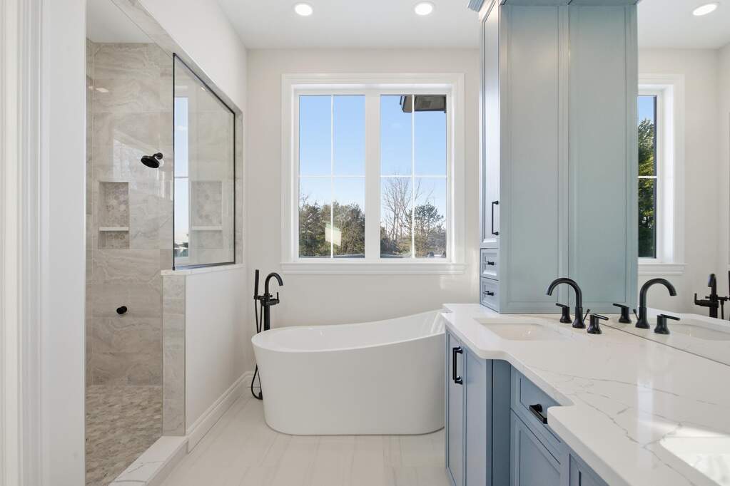 4 Bedroom Single Family Home/House's Image 34