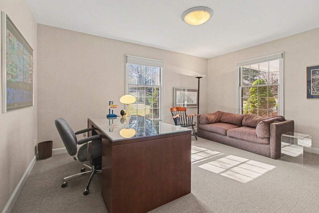 4 Bedroom Single Family Home/House's Image 31