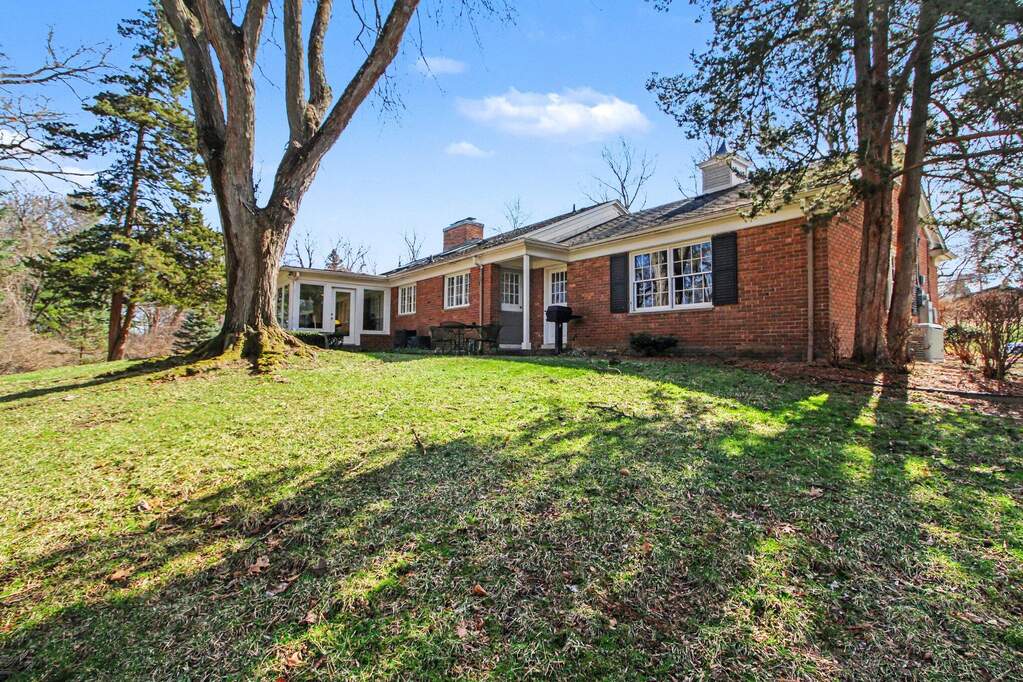 4 Bedroom Single Family Home/House's Image 43
