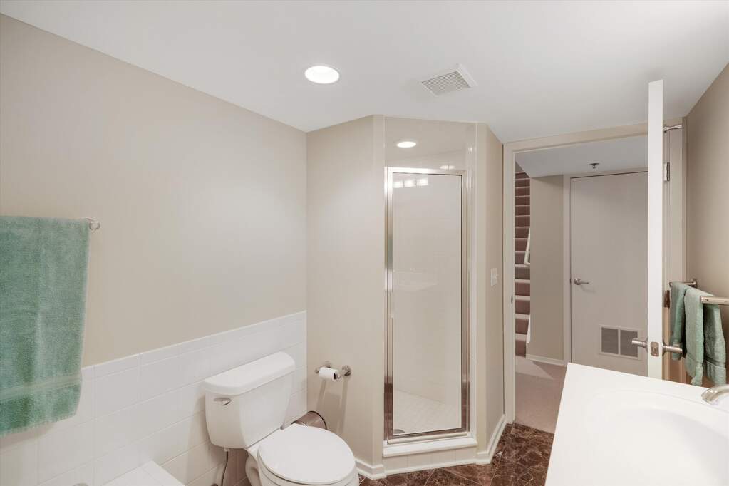 2 Bedroom Apartment/Flat's Image 30