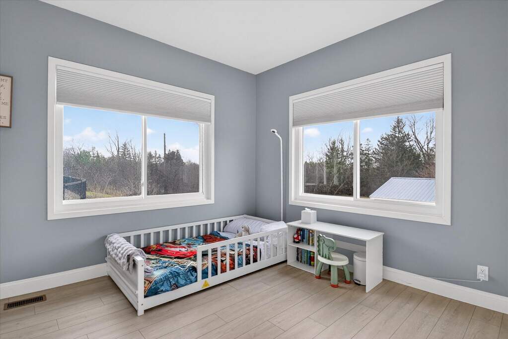 4 Bedroom Single Family Home/House's Image 30