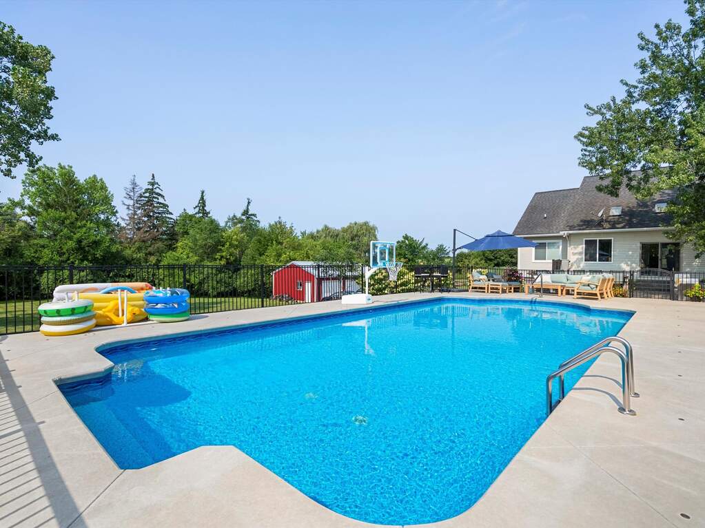 4 Bedroom Single Family Home/House's Image 54