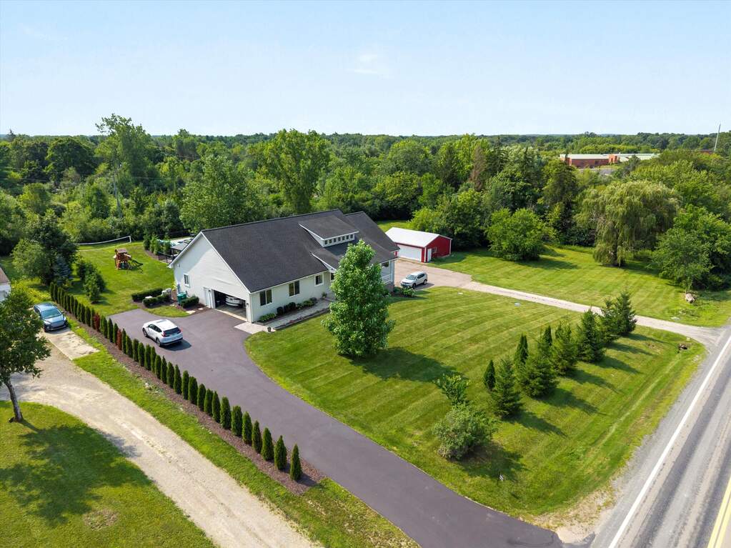 4 Bedroom Single Family Home/House's Image 64