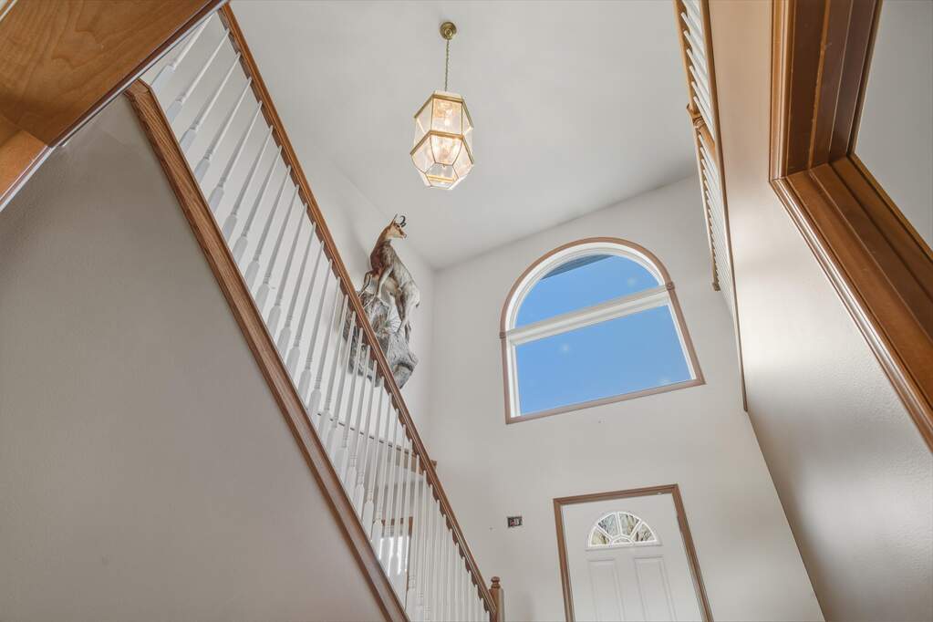 4 Bedroom Single Family Home/House's Image 25