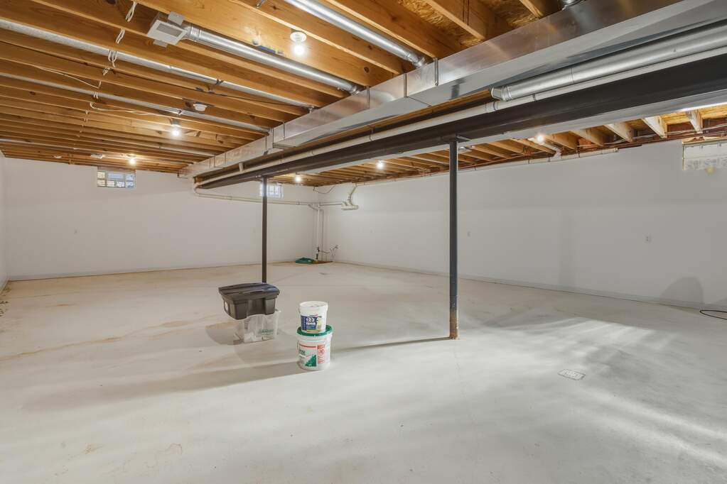 4 Bedroom Single Family Home/House's Image 49