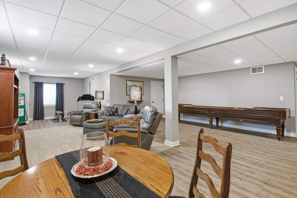 3 Bedroom Single Family Home/House's Image 38