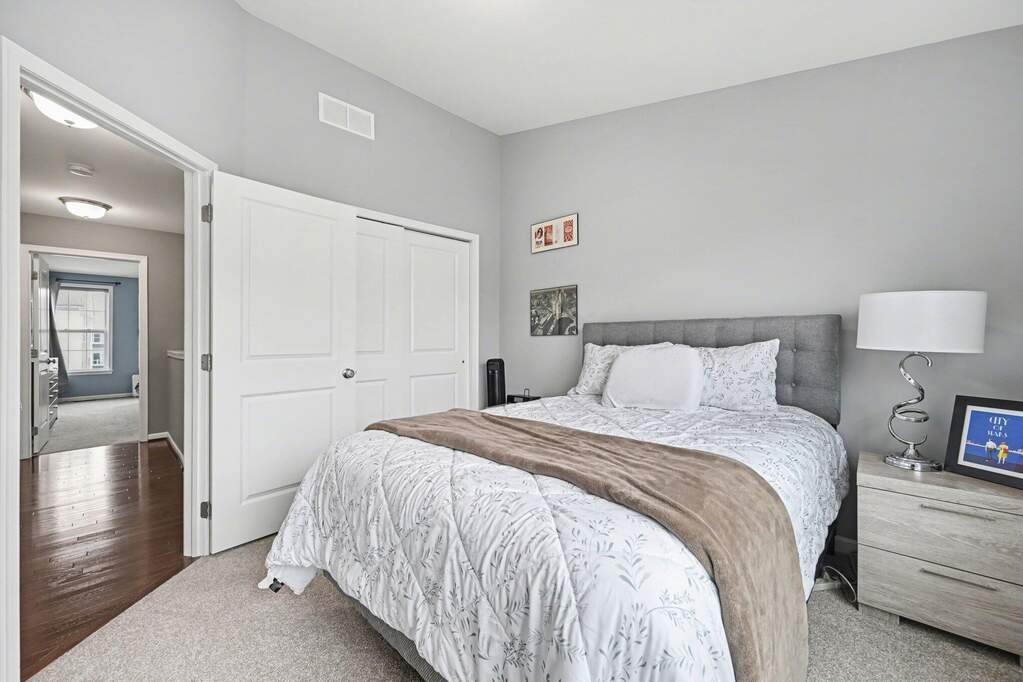 4 Bedroom Villa/Townhouse's Image 20