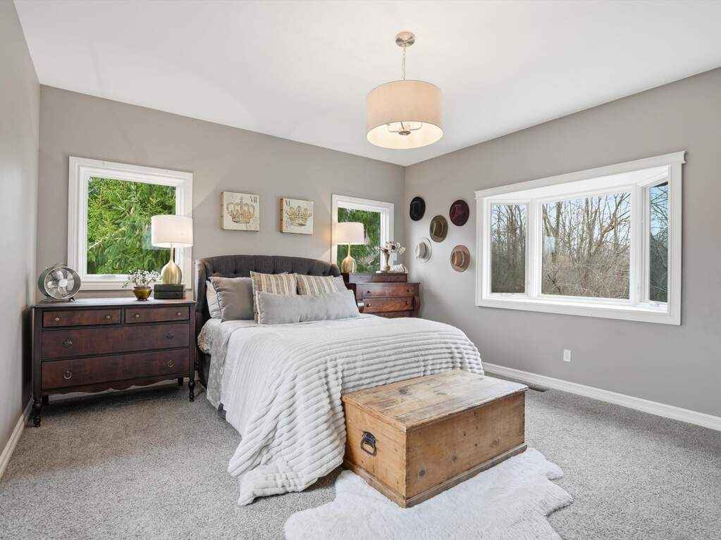 5 Bedroom Single Family Home/House's Image 26
