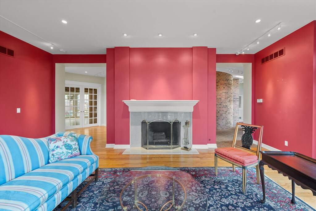 4 Bedroom Single Family Home/House's Image 19