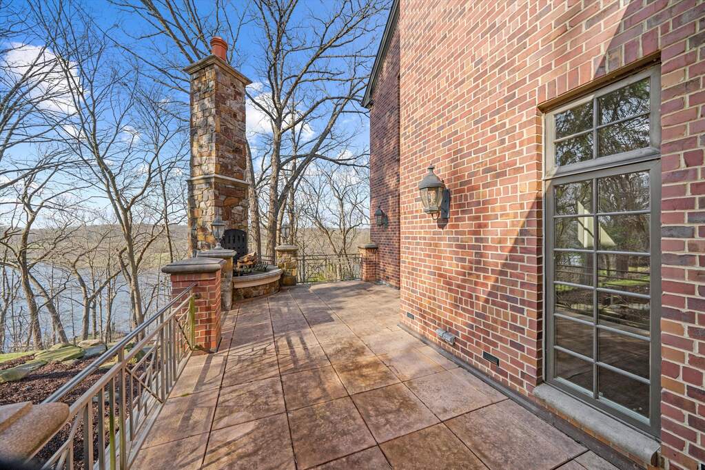 4 Bedroom Single Family Home/House's Image 22