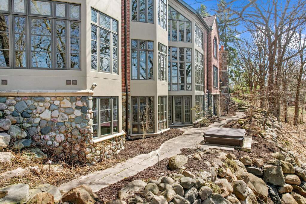 4 Bedroom Single Family Home/House's Image 76