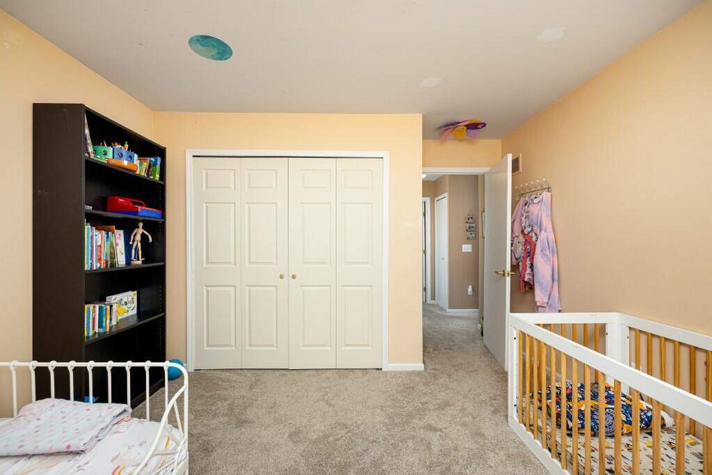 5 Bedroom Single Family Home/House's Image 27