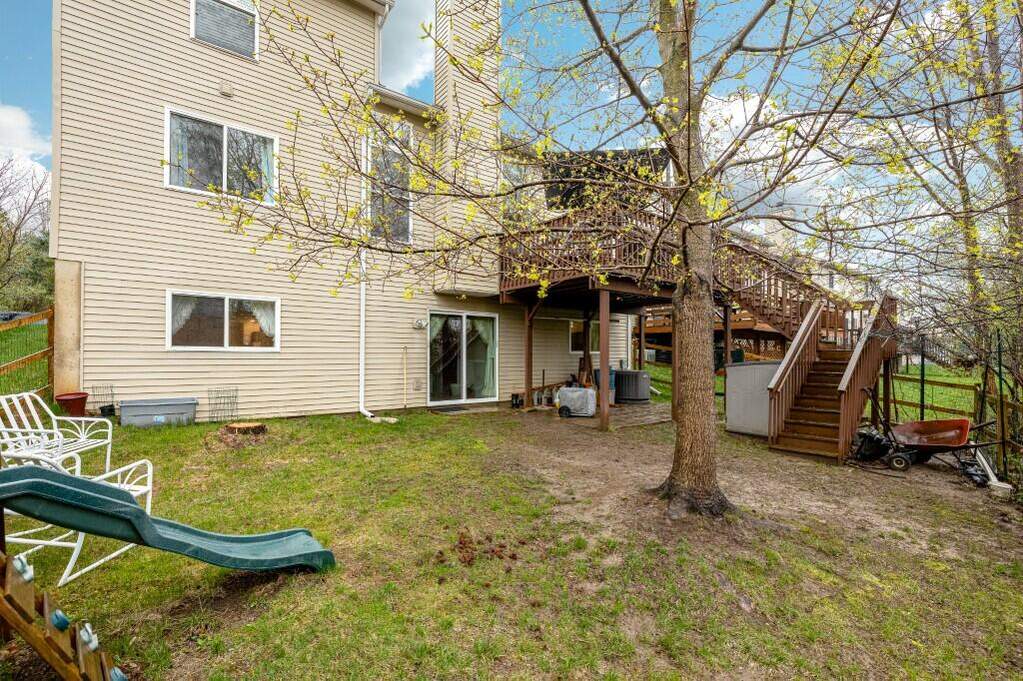 5 Bedroom Single Family Home/House's Image 46