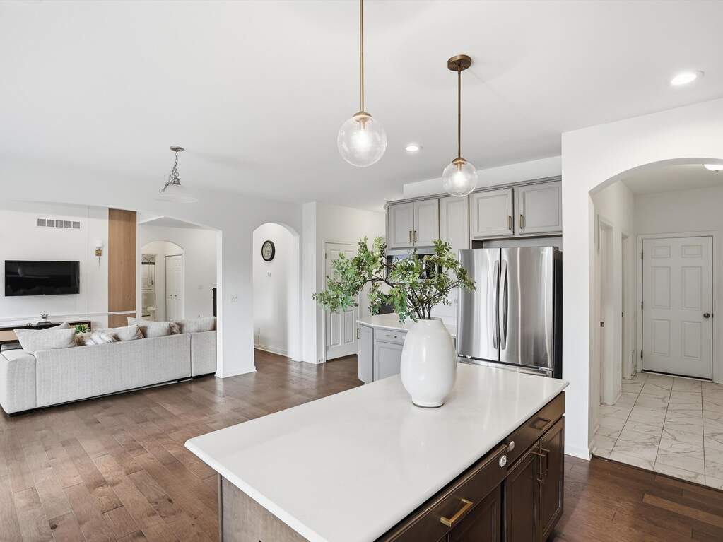 5 Bedroom Single Family Home/House's Image 12